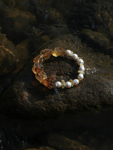 What Does Citrine Actually Do? The Stone for People Who Need Momentum